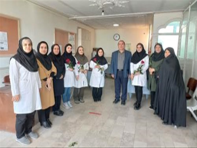 حضور ریاست مرکز بهداشت در مراکز جامع سلامت به مناسبت روز ماما